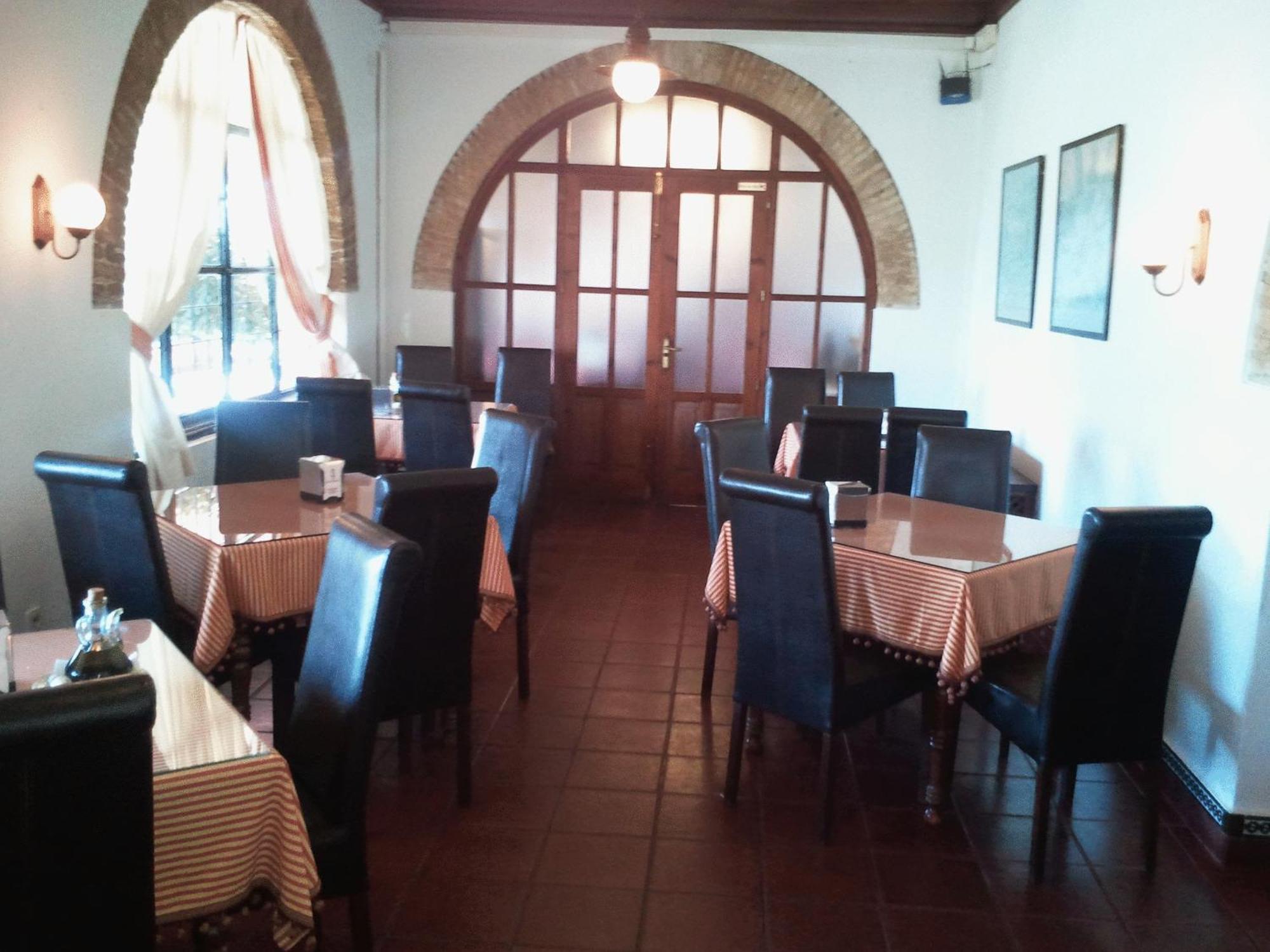 Hotel Castillo De Montemayor Bagian luar foto