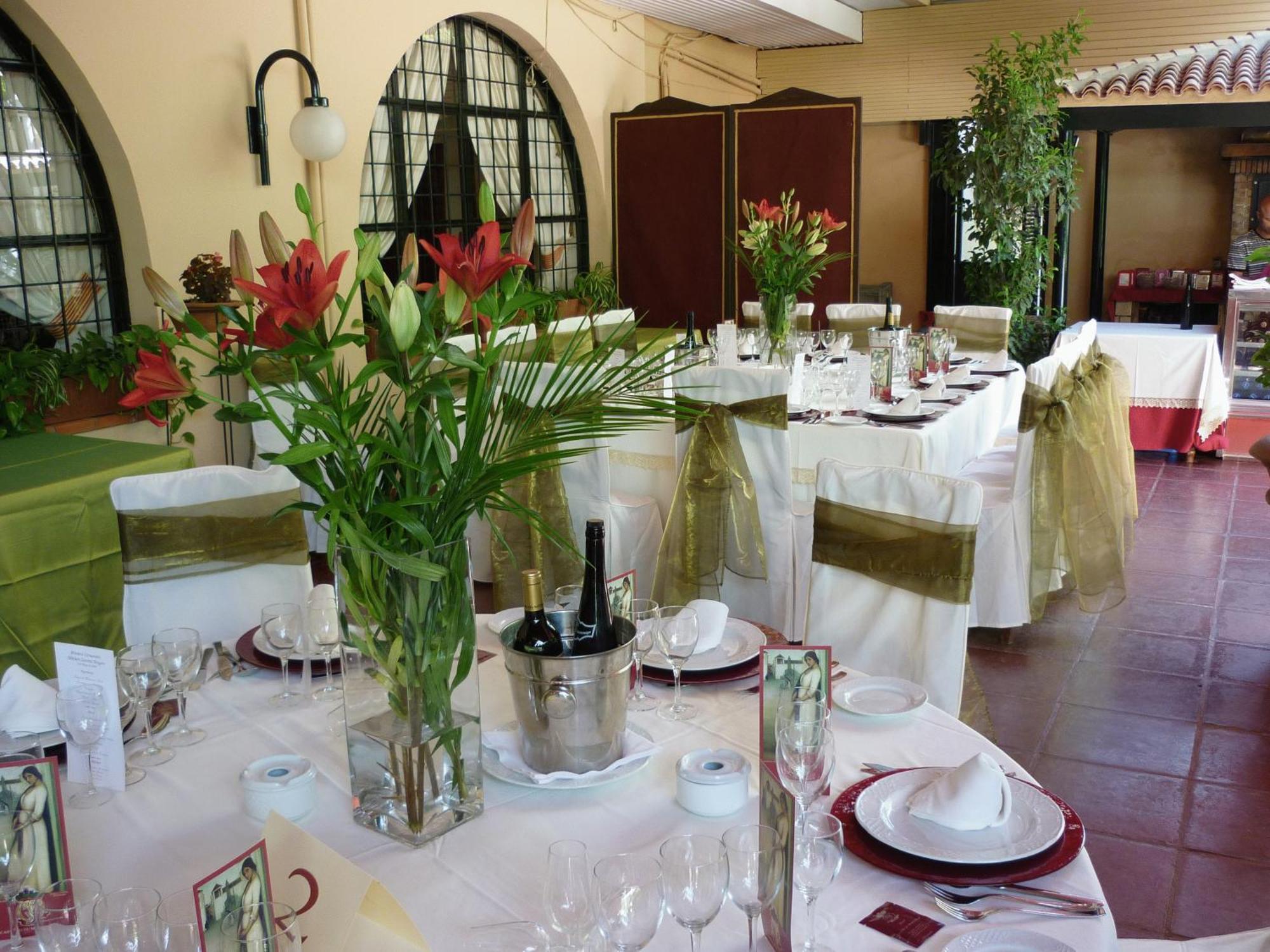 Hotel Castillo De Montemayor Bagian luar foto